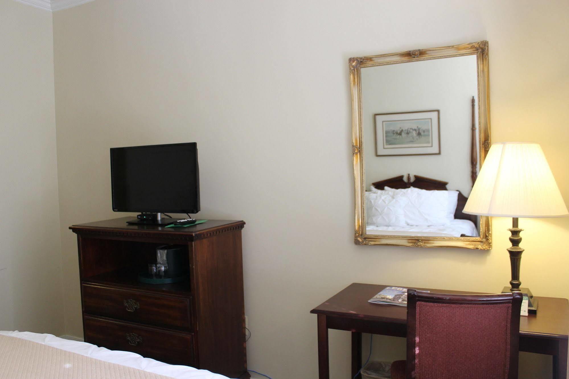 Hotel Chester Starkville Eksteriør billede